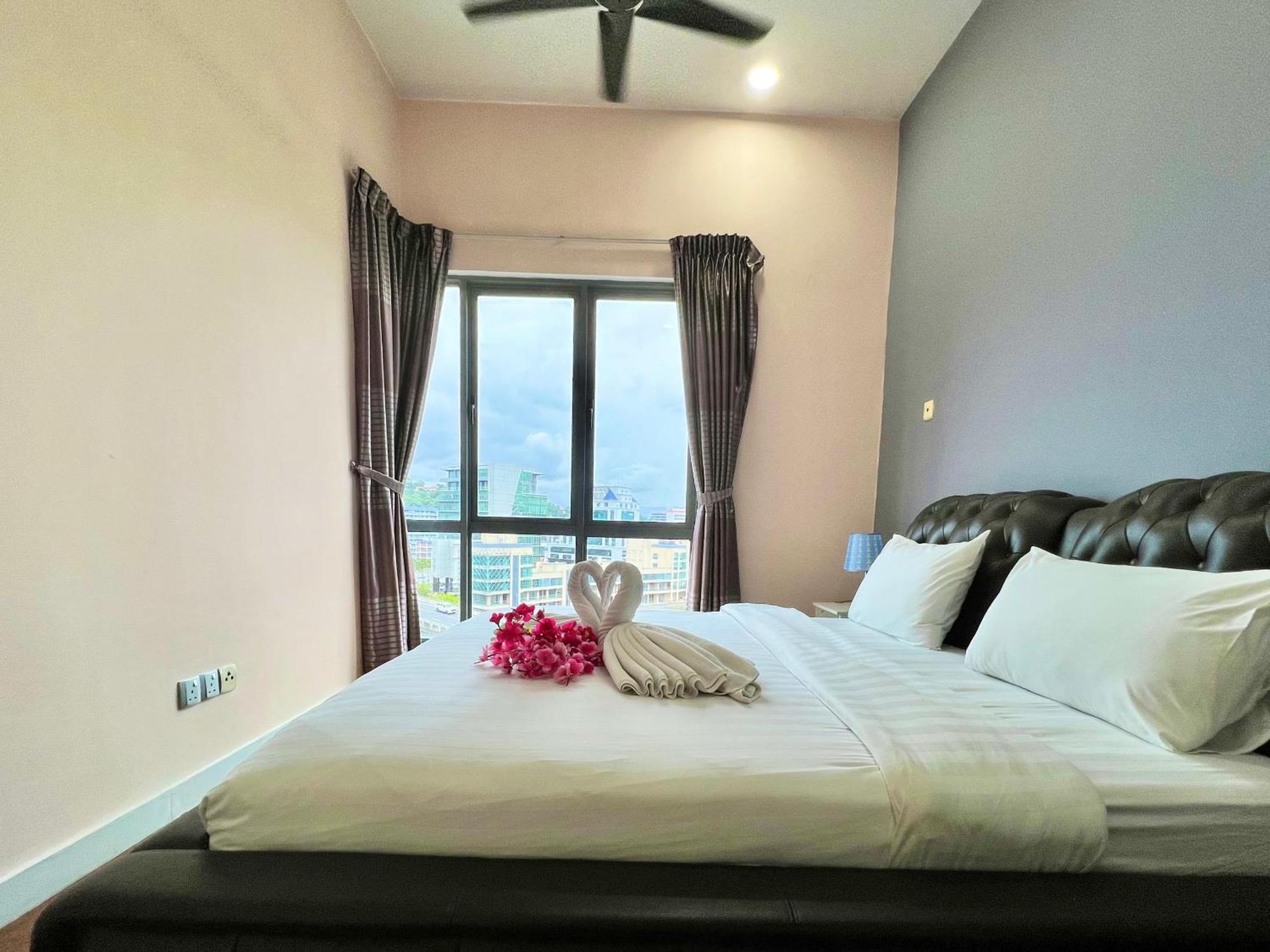 Margo - The Loft Imago Apartment *